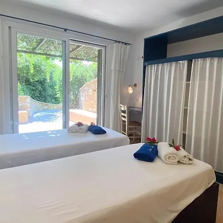 Vilă Anatoli - Luxury Seafront With Private Vasiliki