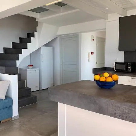 Anatoli - Luxury Seafront With Private