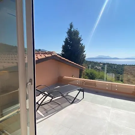 Anatoli - Luxury Seafront With Private * Vasiliki